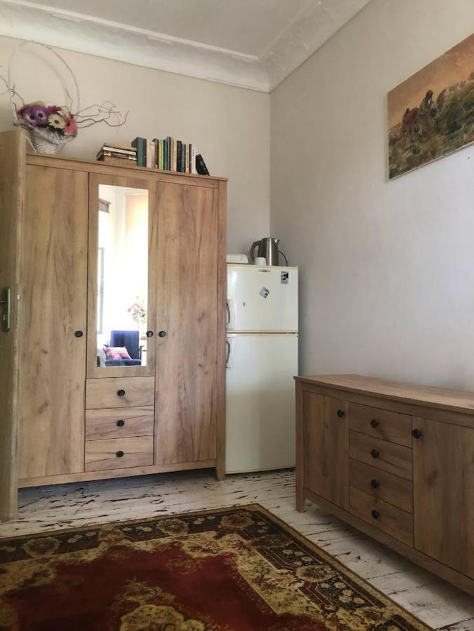 Dom Otwarty Apartment Jelenia Gora Bagian luar foto