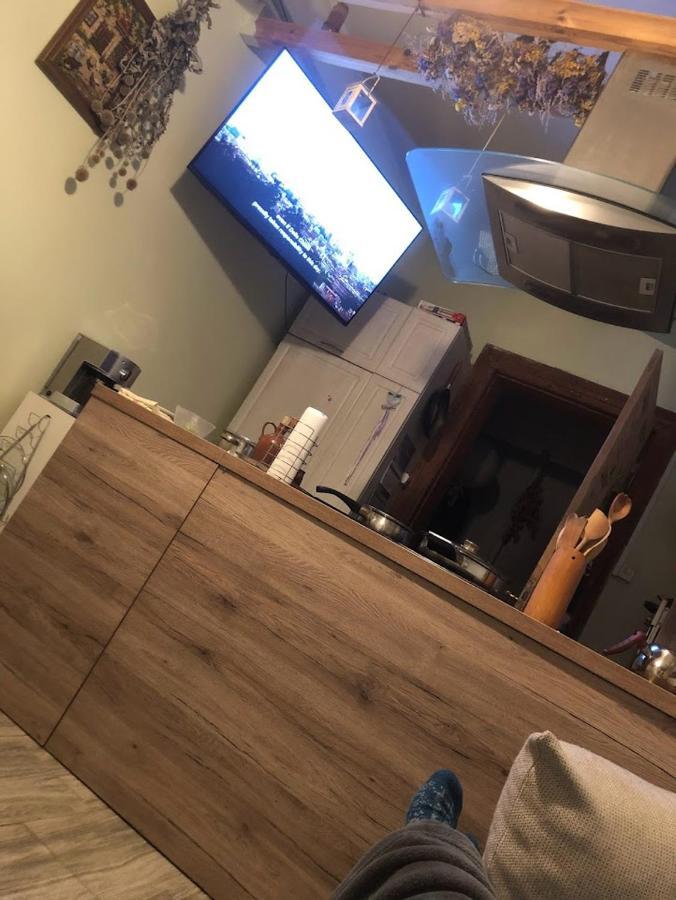 Dom Otwarty Apartment Jelenia Gora Bagian luar foto